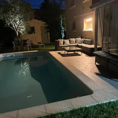 Villa Madhi - Piscine Privee LʼIsle-sur-la-Sorgue Extérieur photo